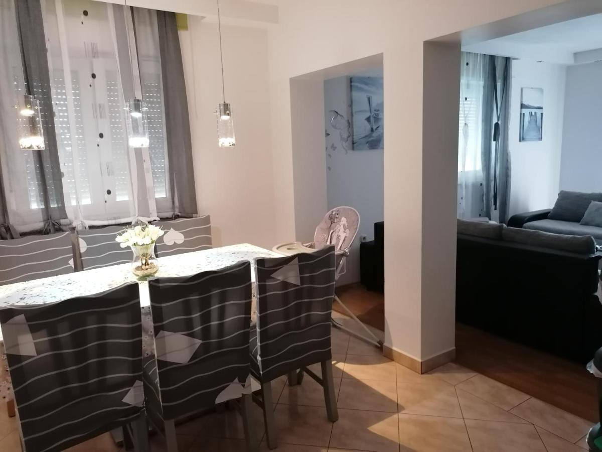 Apartment Suncica プーラ エクステリア 写真