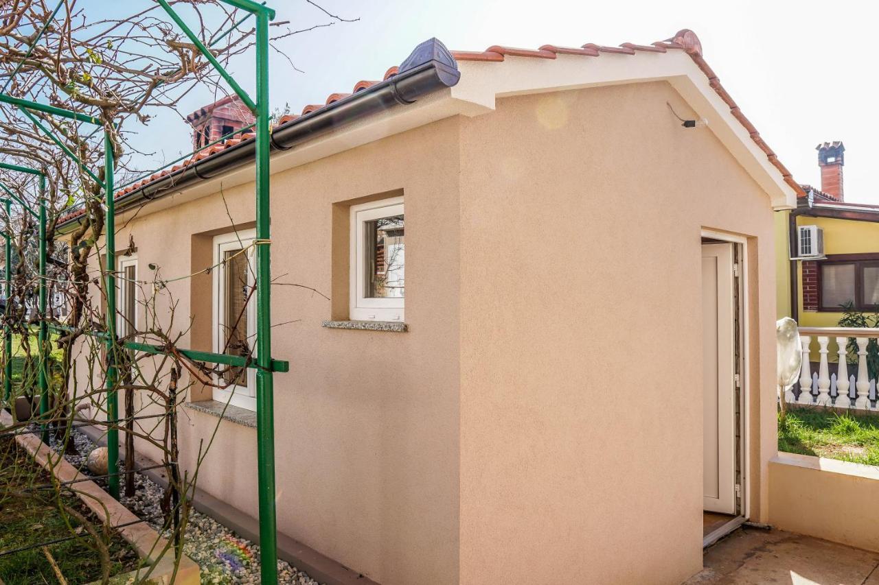 Apartment Suncica プーラ エクステリア 写真
