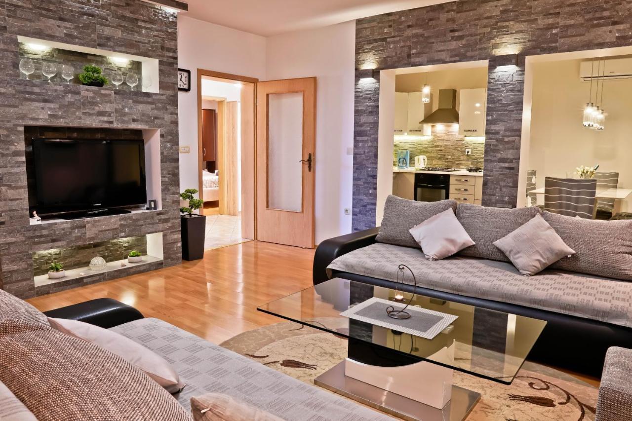 Apartment Suncica プーラ エクステリア 写真